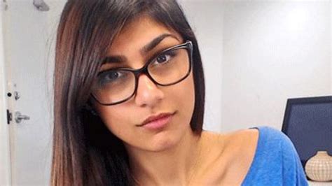 videos porno mia kalifa|Mia Khalifa Videos Porno 